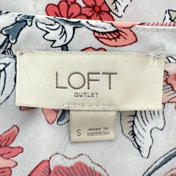 Loft Flowy Tie Back Sleeveless Blouse Size Small - Picture 6 of 10